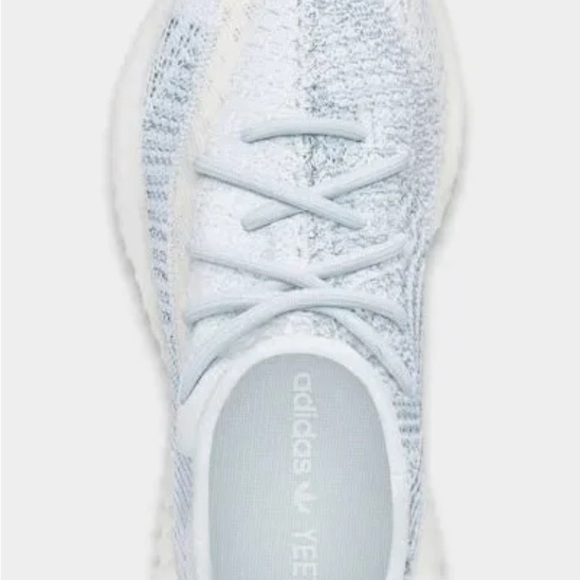 YEEZY Boost 350 V2 Men’s Sneakers - Cloud White (Size 5.5) Tags Included - Picture 2 of 9